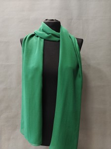 Szal z żorżetty - zielony - 200x65 