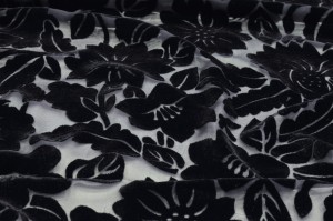 Velvet Black - Big Flowers